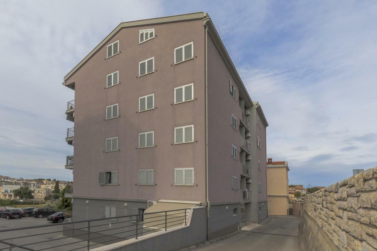 Center Penthouse Apartmán *